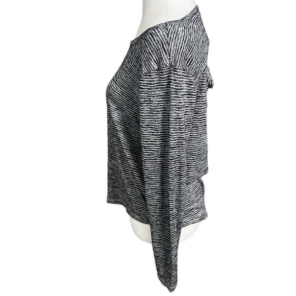 Athleta Breezy Long Sleeve small dark navy and white stripes - Picture 6 of 13